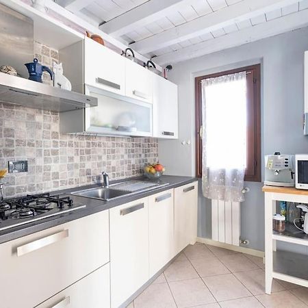 Casa Brilde, Appartamento Con Piscina Saló Exterior foto
